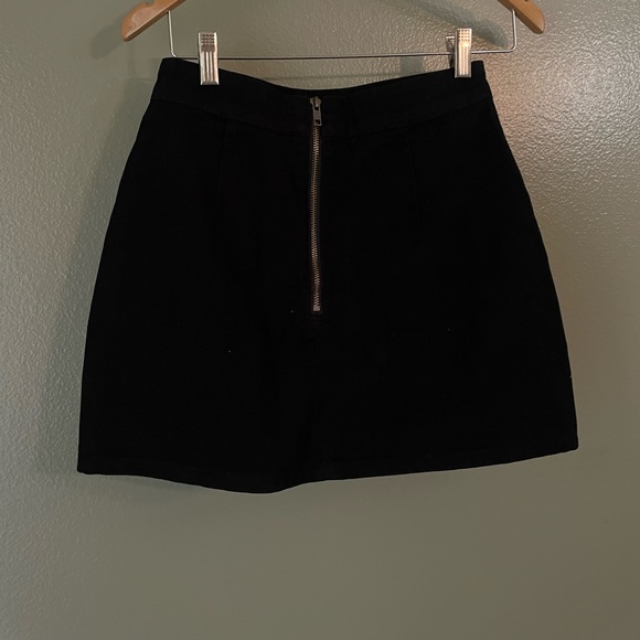 Princess Polly The Lola Mini Skirt Black Lioness NWOT - Picture 2 of 13